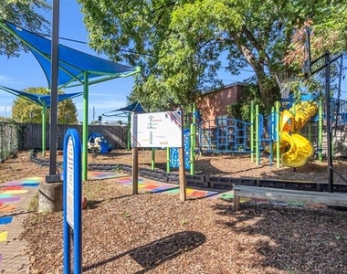 4121 Junius Street - Photo Thumbnail 5