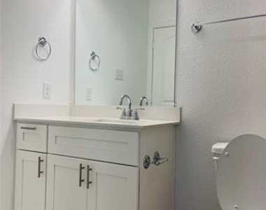 8024 Foraker Street - Photo Thumbnail 21