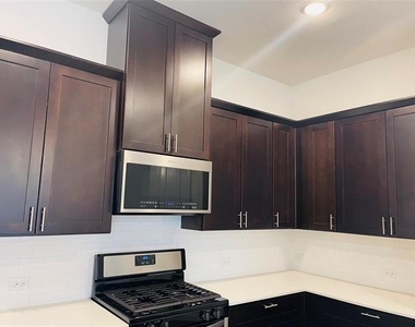 8024 Foraker Street - Photo Thumbnail 8