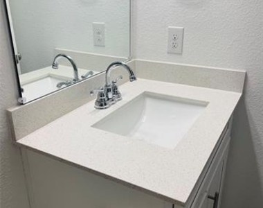8024 Foraker Street - Photo Thumbnail 23