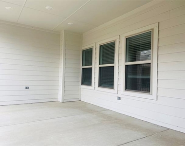 8024 Foraker Street - Photo Thumbnail 25