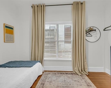 4121 Junius Street - Photo Thumbnail 9