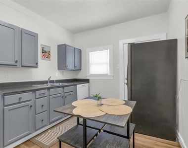 4121 Junius Street - Photo Thumbnail 27