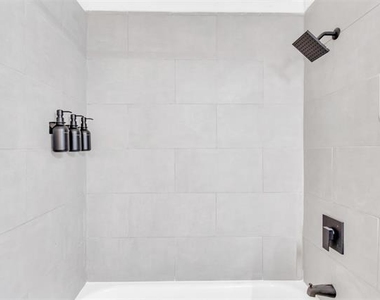 4121 Junius Street - Photo Thumbnail 12