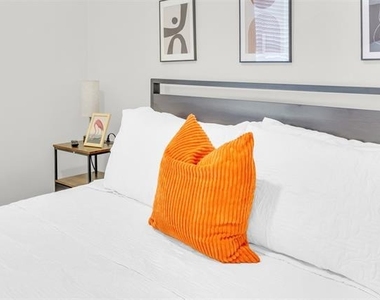 4121 Junius Street - Photo Thumbnail 17