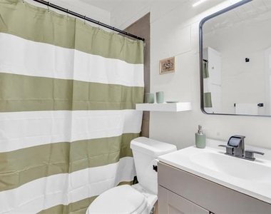 4121 Junius Street - Photo Thumbnail 11
