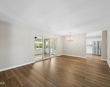 8054 E Dulcet Court - Photo Thumbnail 4
