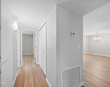8054 E Dulcet Court - Photo Thumbnail 15