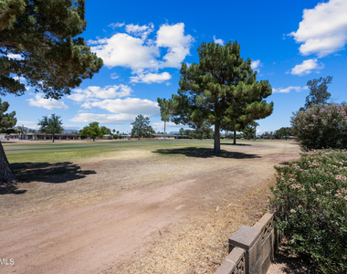 8054 E Dulcet Court - Photo Thumbnail 18