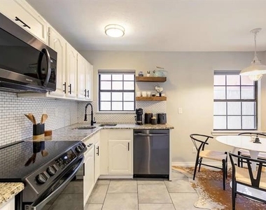 1531 Mccoy Street - Photo Thumbnail 9