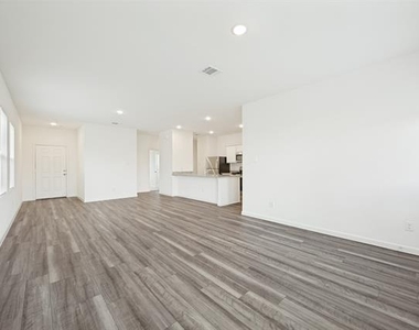 1325 Elliott Road - Photo Thumbnail 3