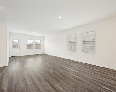 1325 Elliott Road - Photo Thumbnail 5