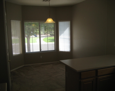 40228 N Patriot Way - Photo Thumbnail 1