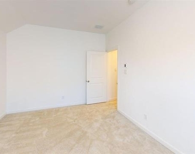 9628 Boulder Point Road - Photo Thumbnail 14