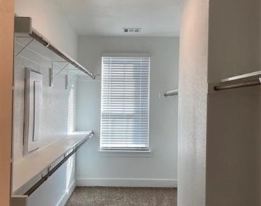 2408 Magalia Lane - Photo Thumbnail 9