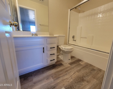 15147 S Yava Road - Photo Thumbnail 13