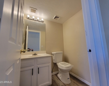 15147 S Yava Road - Photo Thumbnail 10