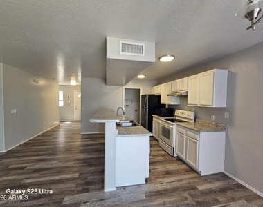 15147 S Yava Road - Photo Thumbnail 1