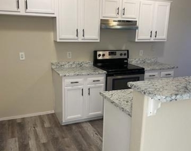 15147 S Yava Road - Photo Thumbnail 7