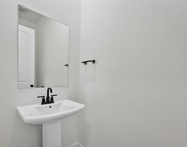1183 Doris May Drive - Photo Thumbnail 9