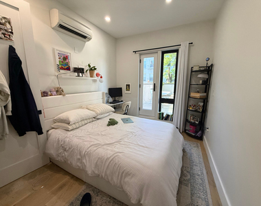 143 Meserole Street - Photo Thumbnail 7