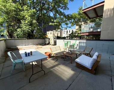 143 Meserole Street - Photo Thumbnail 8