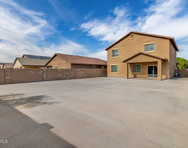 24409 W Sheraton Lane - Photo Thumbnail 42