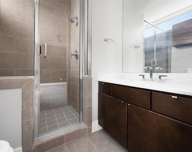 4616 Steel Street - Photo Thumbnail 20