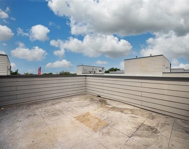 4616 Steel Street - Photo Thumbnail 16