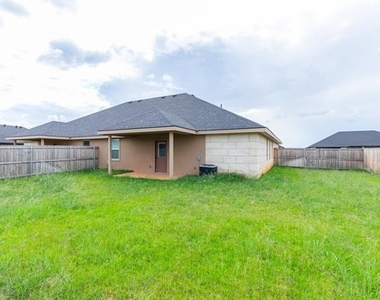 381 Kristie Path - Photo Thumbnail 24