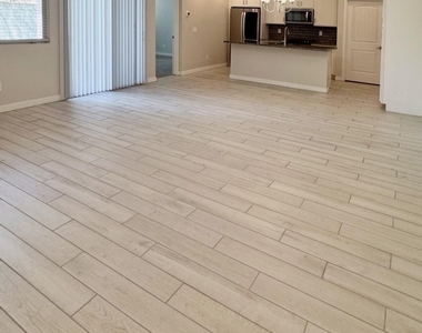 20626 W Ormondo Way - Photo Thumbnail 6