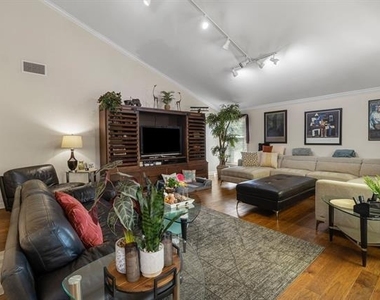 905 Crowley Road - Photo Thumbnail 18