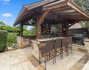 905 Crowley Road - Photo Thumbnail 4