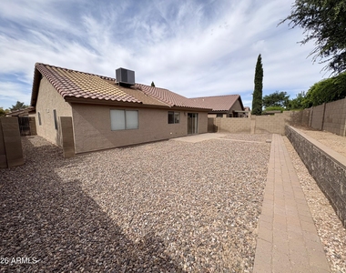 8556 W Carol Avenue - Photo Thumbnail 36