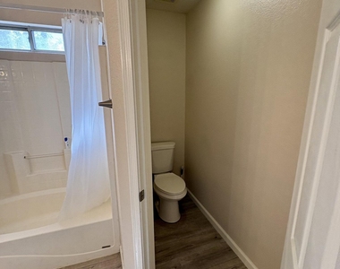 8556 W Carol Avenue - Photo Thumbnail 25