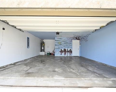 260 Old Wichita Trail - Photo Thumbnail 20