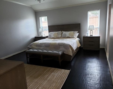1800 Sacramento Terrace - Photo Thumbnail 4
