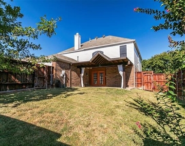7611 Cordova Drive - Photo Thumbnail 2