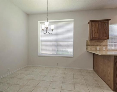 7611 Cordova Drive - Photo Thumbnail 18