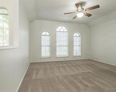 7611 Cordova Drive - Photo Thumbnail 9