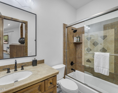 3105 E Arroyo Hondo Road - Photo Thumbnail 48
