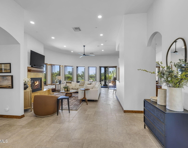 3105 E Arroyo Hondo Road - Photo Thumbnail 12