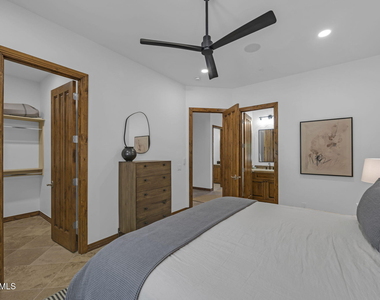 3105 E Arroyo Hondo Road - Photo Thumbnail 46