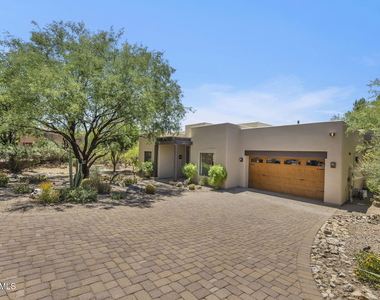 3105 E Arroyo Hondo Road - Photo Thumbnail 2