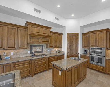 3105 E Arroyo Hondo Road - Photo Thumbnail 18