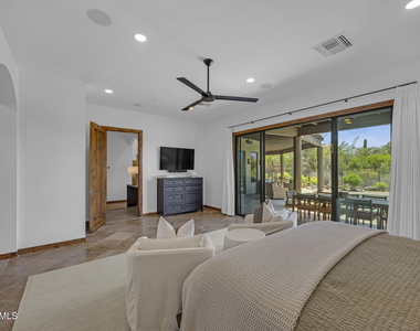 3105 E Arroyo Hondo Road - Photo Thumbnail 34