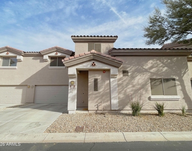 8144 W Beck Lane - Photo Thumbnail 1