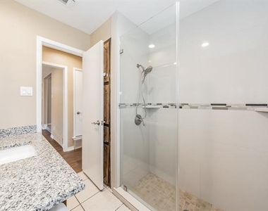 2863 Hitson Lane - Photo Thumbnail 33