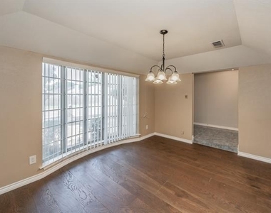 2863 Hitson Lane - Photo Thumbnail 15