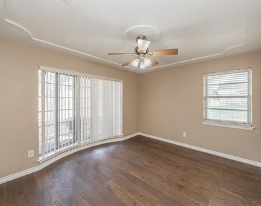2863 Hitson Lane - Photo Thumbnail 29